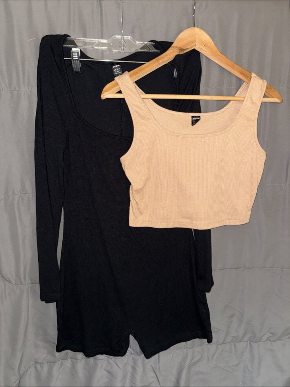 SHEIN Women’s Jumpsuit Romper Size MEDIUM Long Sleeves Black W/ Tan Crop Top